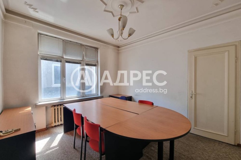 Продава  Многостаен град София , Център , 100 кв.м | 78796989 - изображение [3]