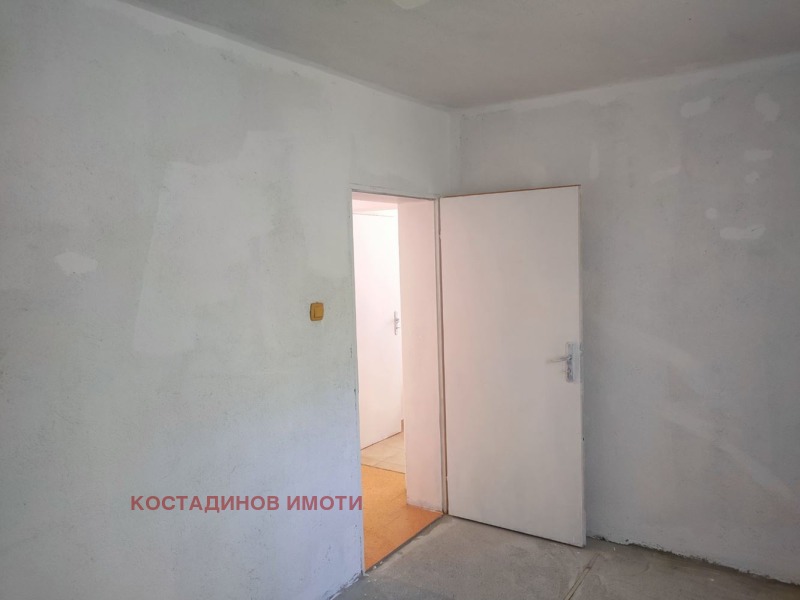 Продава  Къща област Пловдив , с. Богданица , 240 кв.м | 40526137 - изображение [6]