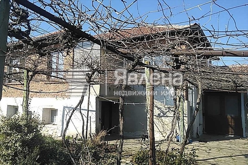 Продава КЪЩА, с. Момино село, област Пловдив, снимка 1 - Къщи - 45102601