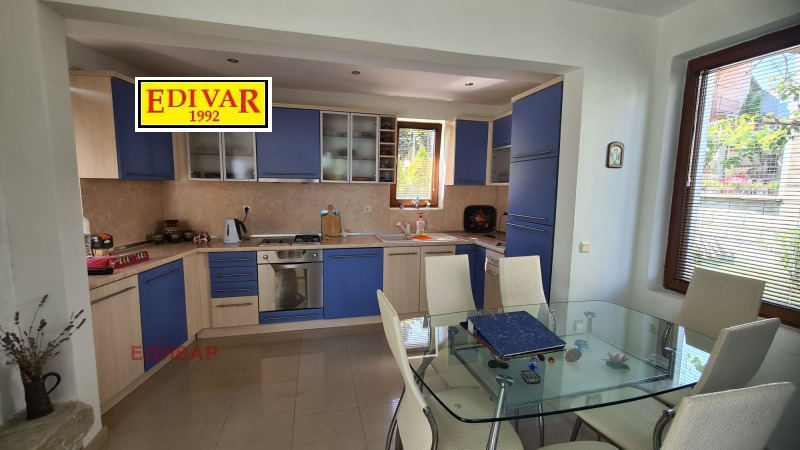 For Sale  House region Dobrich , Balchik , 250 sq.m | 49493928