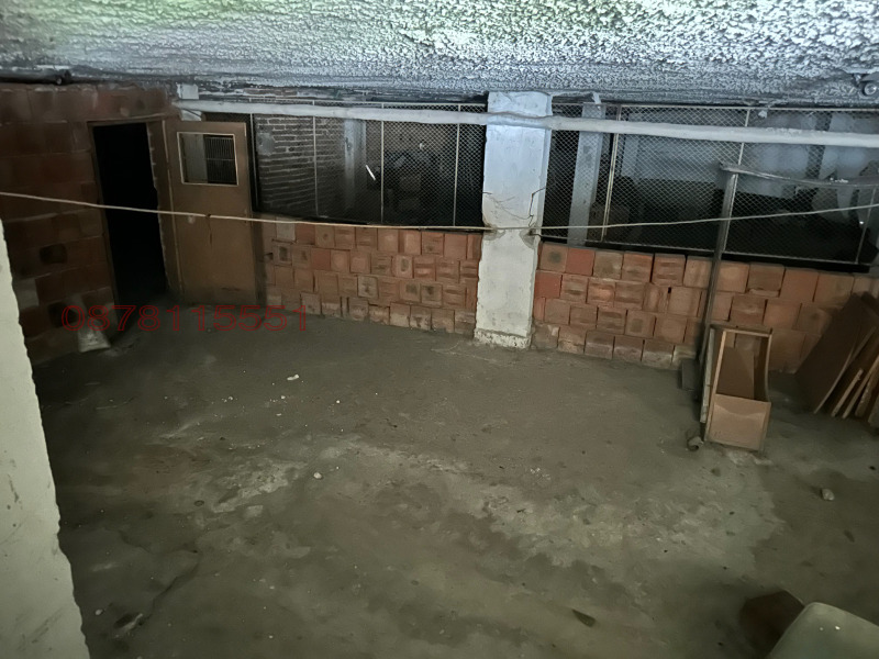 Продава МАГАЗИН, гр. Харманли, област Хасково, снимка 9 - Магазини - 52784429