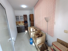 Продажба на едностайни апартаменти в град Варна — страница 3 - изображение 1 