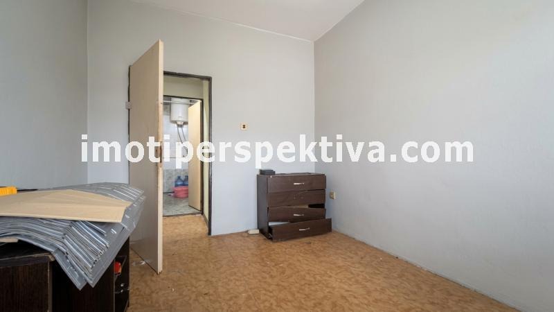 Продава 2-СТАЕН, гр. Пловдив, Кючук Париж, снимка 2 - Апартаменти - 56598516