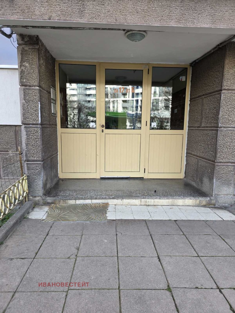 Продава 3-СТАЕН, гр. София, Банишора