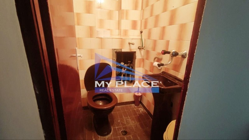 Продава МНОГОСТАЕН, гр. Шумен, Болницата, снимка 11 - Апартаменти - 47187026