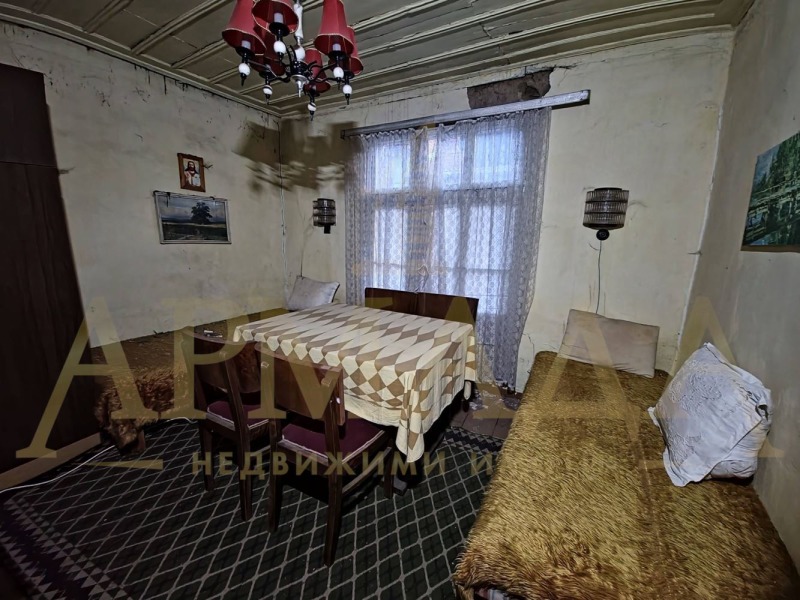 Продава  Къща област Пазарджик , гр. Брацигово , 126 кв.м | 95100772 - изображение [11]