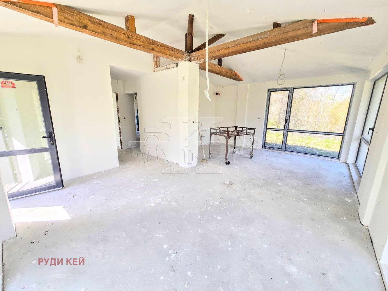 Продава КЪЩА, с. Долище, област Варна