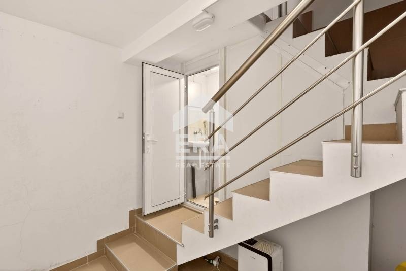 Продава 1-СТАЕН, гр. Варна, Окръжна болница-Генерали, снимка 12 - Апартаменти - 54530723