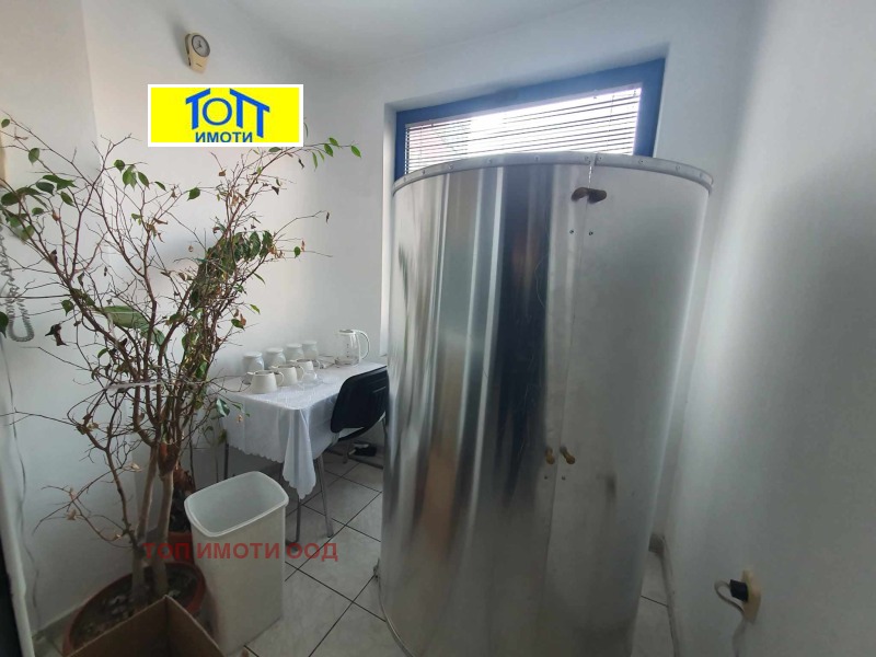 Продава  Офис град Русе , Център , 45 кв.м | 80749818 - изображение [6]