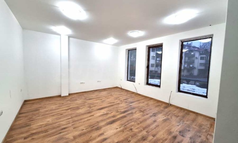 Продава  Офис област Благоевград , гр. Банско , 30 кв.м | 40286477 - изображение [2]