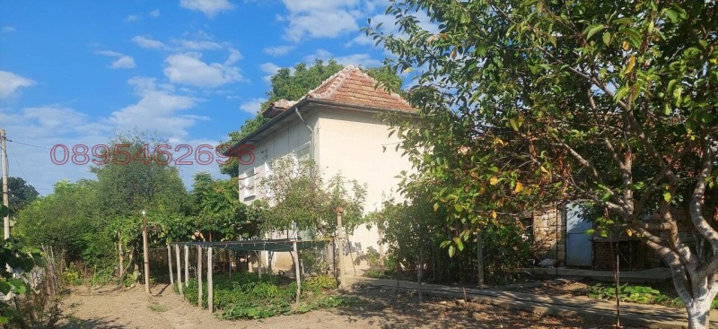 Продава КЪЩА, с. Горна Бешовица, област Враца, снимка 2 - Къщи - 52779297