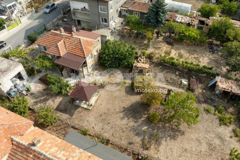 Продава КЪЩА, гр. Аксаково, област Варна, снимка 6 - Къщи - 51920292