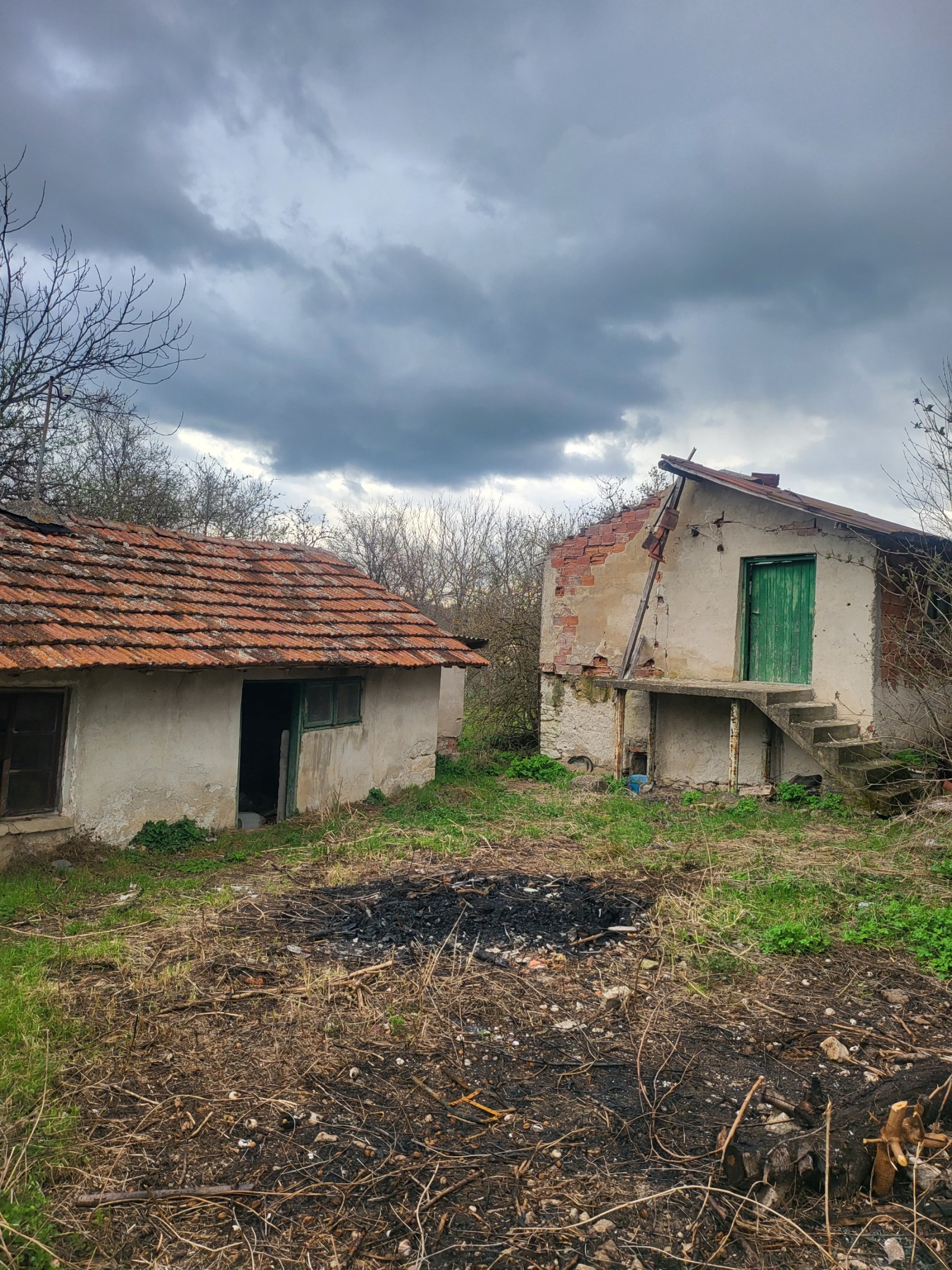 Продава КЪЩА, с. Тученица, област Плевен, снимка 14 - Къщи - 54008180