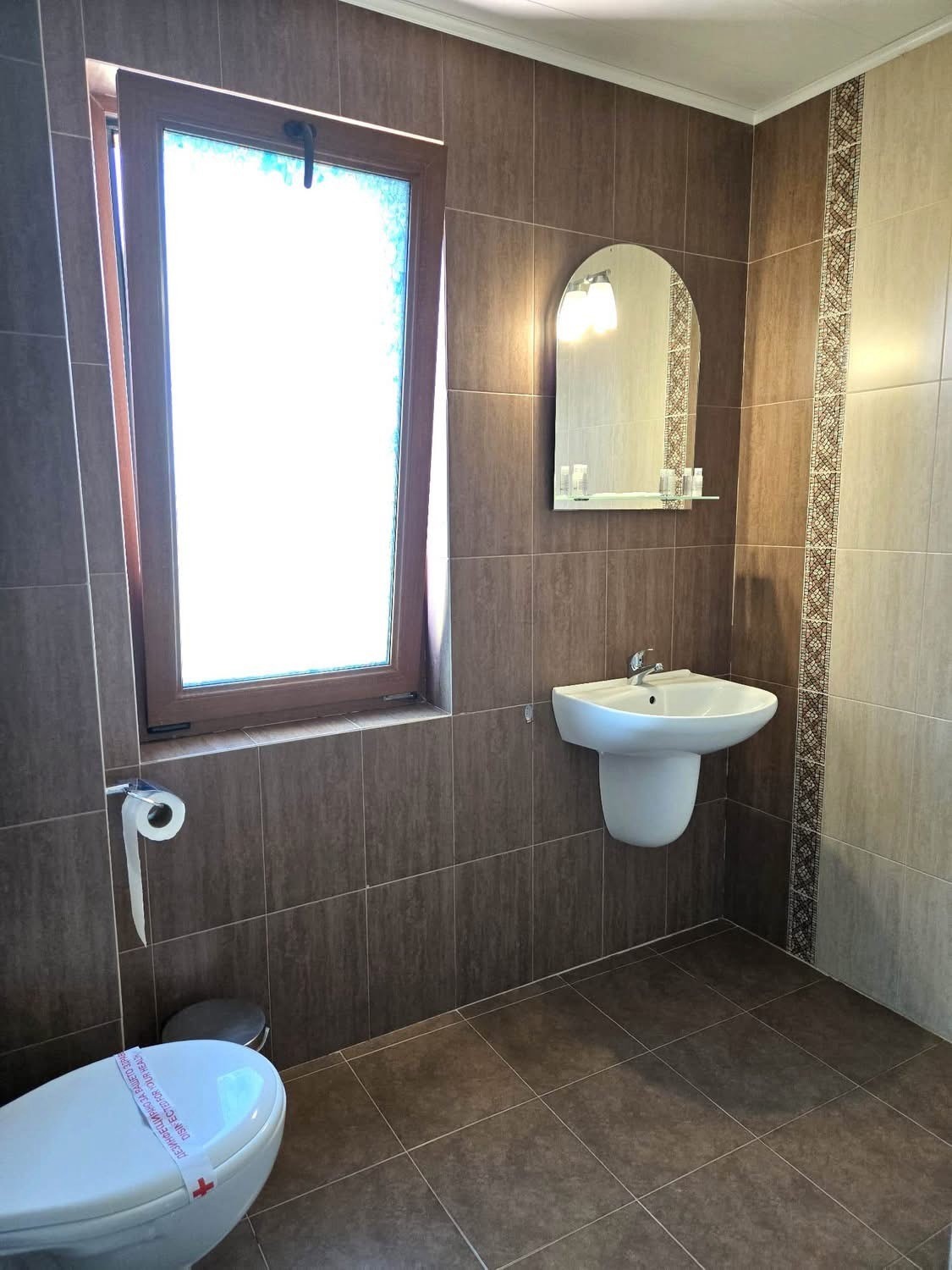 Продава ХОТЕЛ, гр. Приморско, област Бургас, снимка 13 - Хотели - 54117666