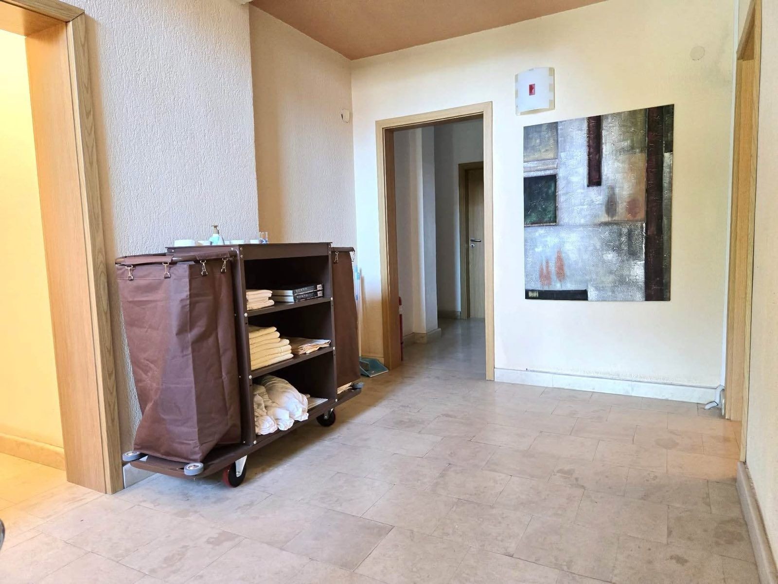 Продава ХОТЕЛ, гр. Приморско, област Бургас, снимка 7 - Хотели - 54117666