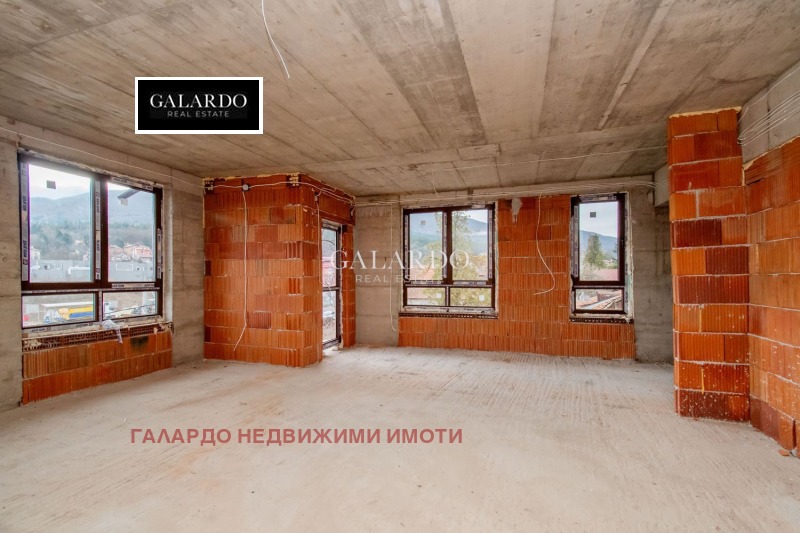 Продава 4-СТАЕН, гр. София, Княжево