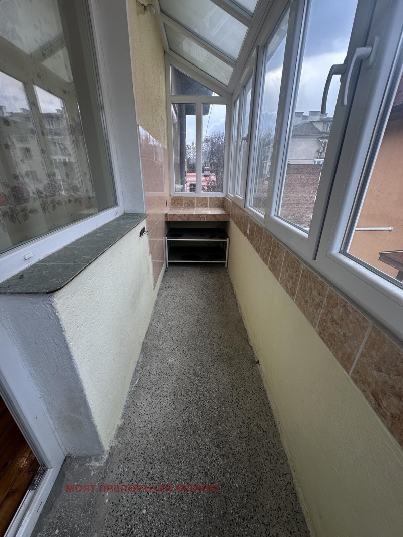 Продава ЕТАЖ ОТ КЪЩА, гр. София, Подуяне, снимка 12 - Етаж от къща - 52291667