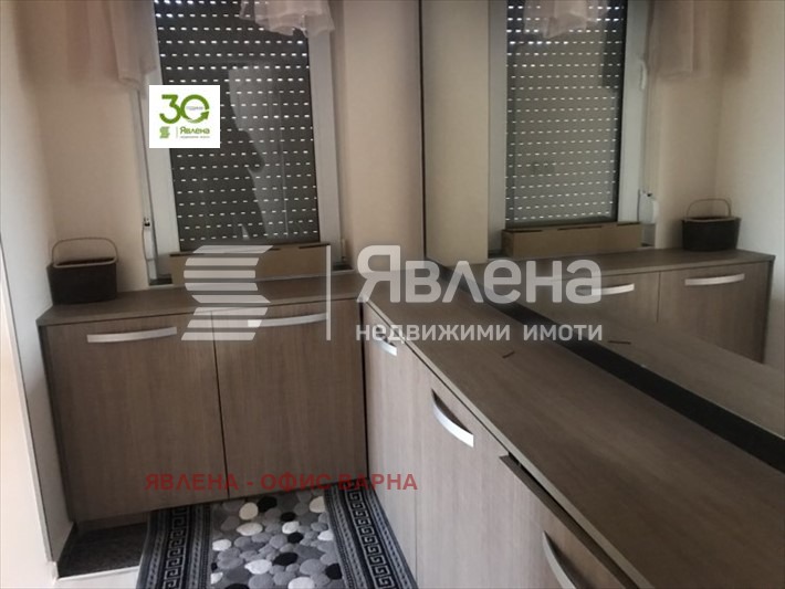 Продава КЪЩА, с. Приселци, област Варна, снимка 9 - Къщи - 47986674