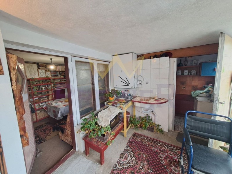 Продава КЪЩА, гр. Варна, м-т Прибой, снимка 7 - Къщи - 53083884