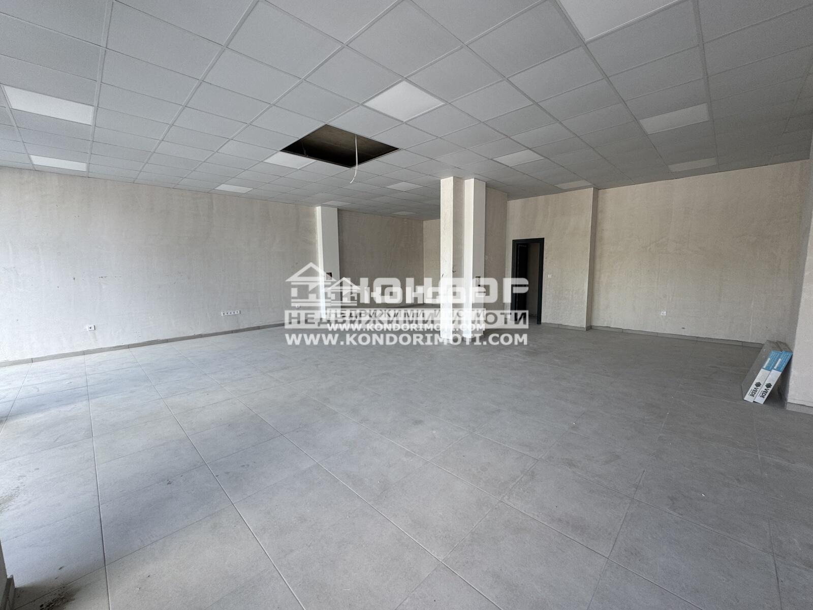 Продава ОФИС, гр. Пловдив, Въстанически, снимка 2 - Офиси - 54146337