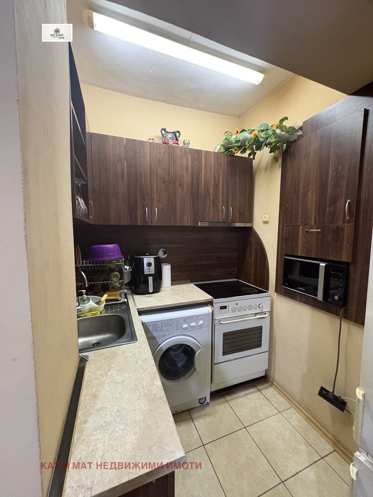 Продава ЕТАЖ ОТ КЪЩА, гр. Русе, Здравец, снимка 4 - Етаж от къща - 55472005