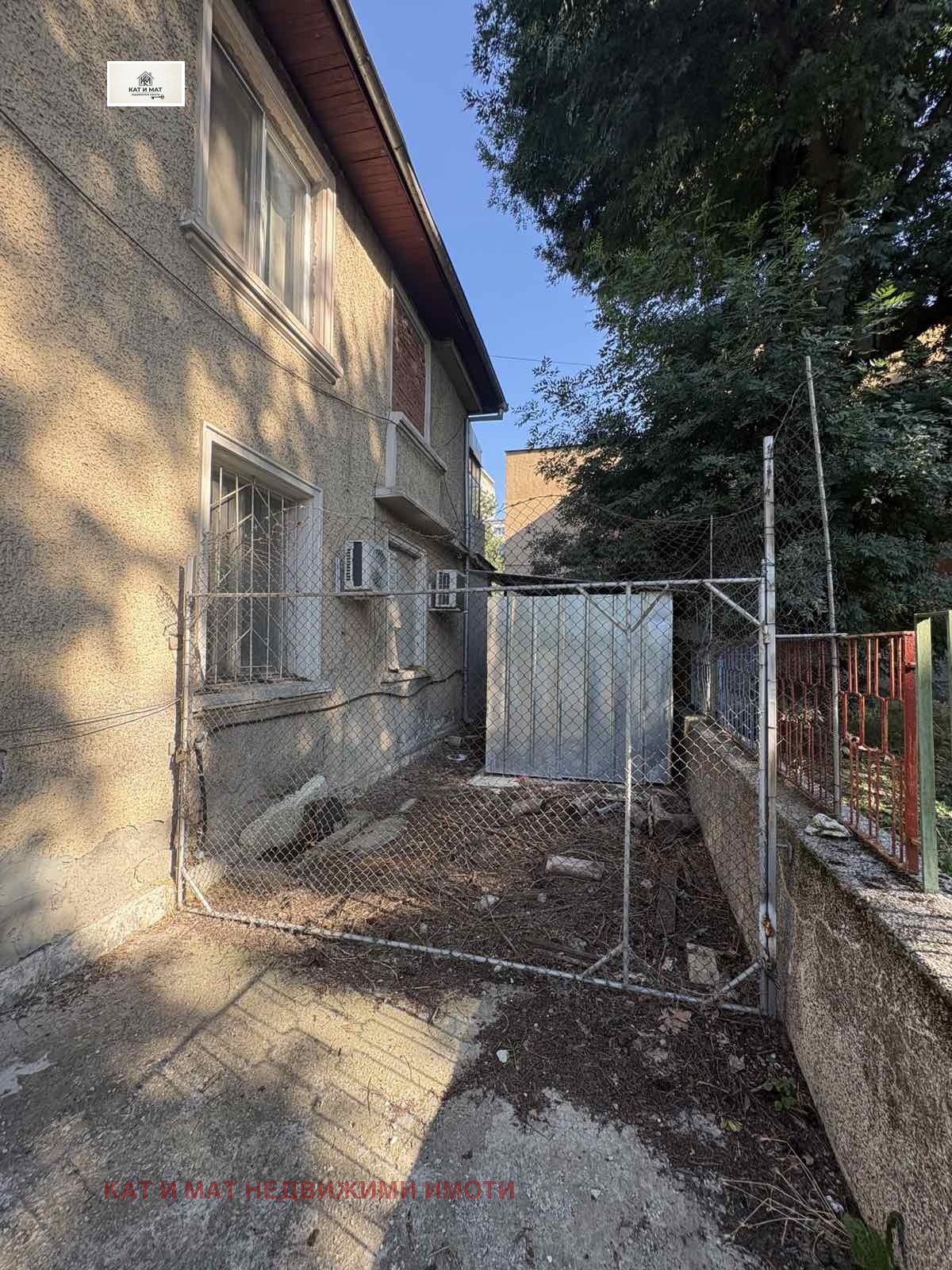 Продава ЕТАЖ ОТ КЪЩА, гр. Русе, Здравец, снимка 15 - Етаж от къща - 55472005