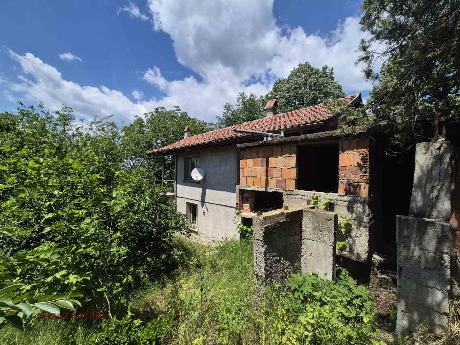 Продава КЪЩА, с. Ягода, област Стара Загора