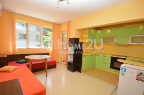 Studio Okražna bolnitsa-Generali, Varna