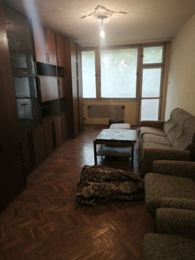 Продава 3-стаен град Плевен Широк център - [1] 