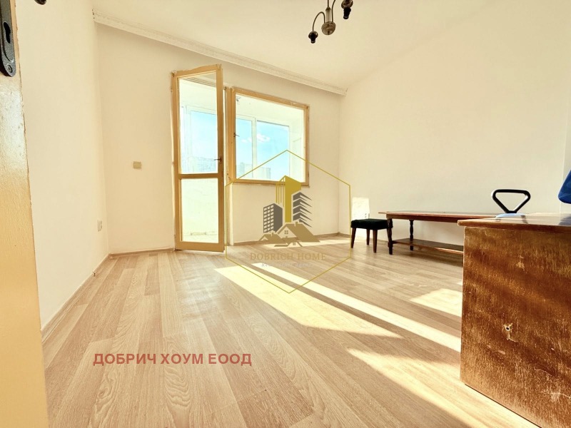 Продава  2-стаен град Добрич , Христо Ботев , 60 кв.м | 88507400 - изображение [2]