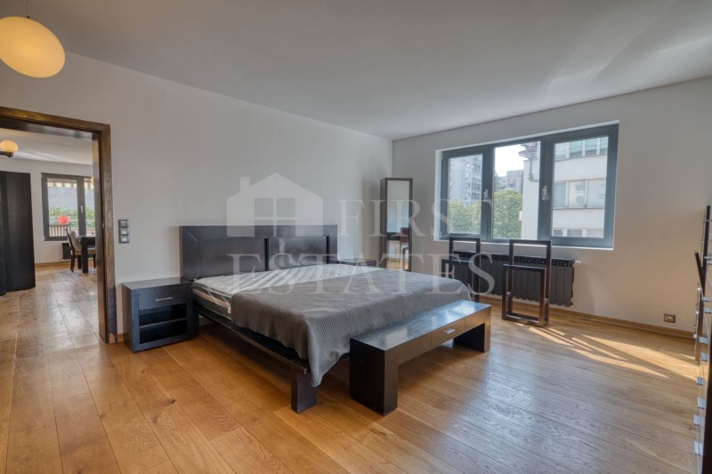 Te koop  3 slaapkamers Sofia , Strelbishte , 223 m² | 13734747 - afbeelding [7]