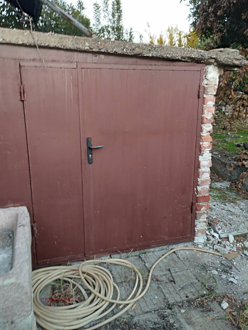 Продава КЪЩА, гр. Перущица, област Пловдив, снимка 15 - Къщи - 52213200