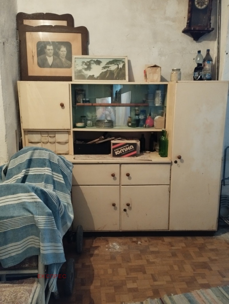 Продава КЪЩА, гр. Перущица, област Пловдив, снимка 7 - Къщи - 52213200