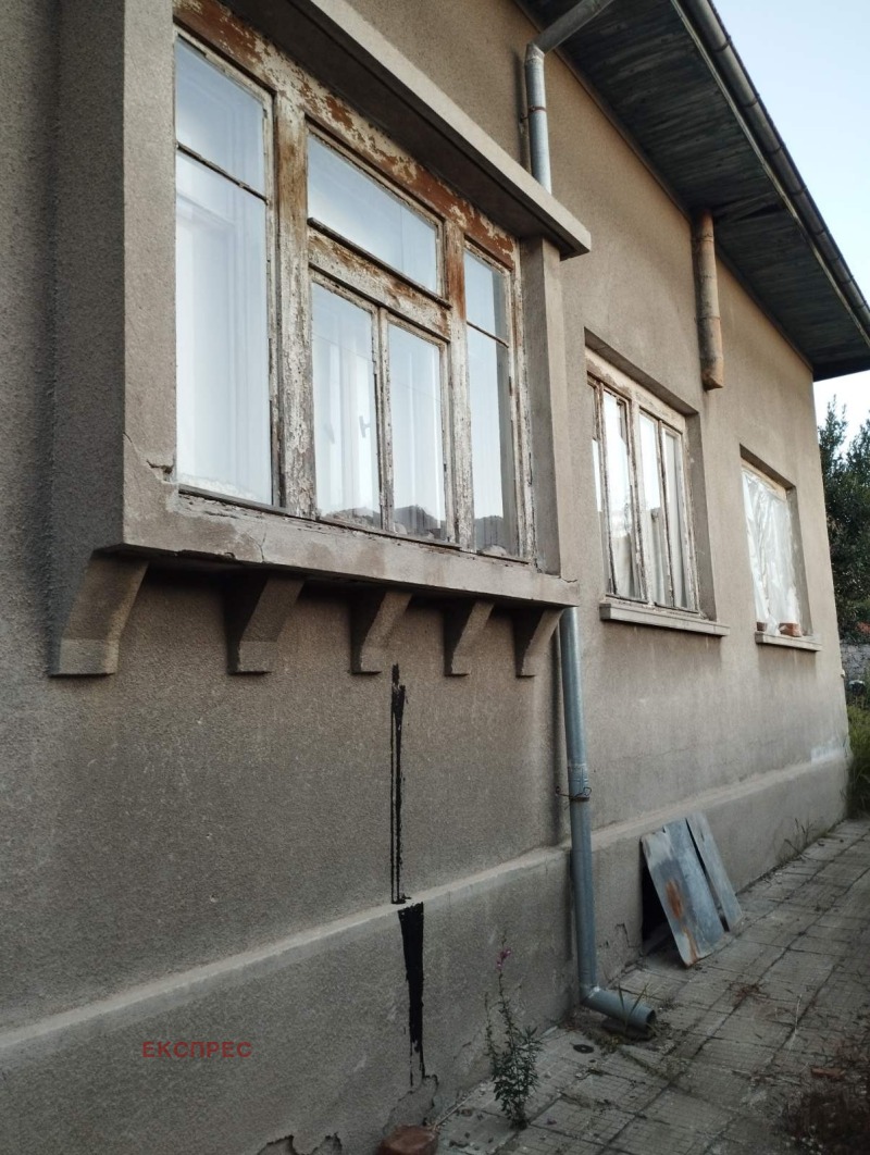 Продава КЪЩА, гр. Перущица, област Пловдив, снимка 12 - Къщи - 52213200