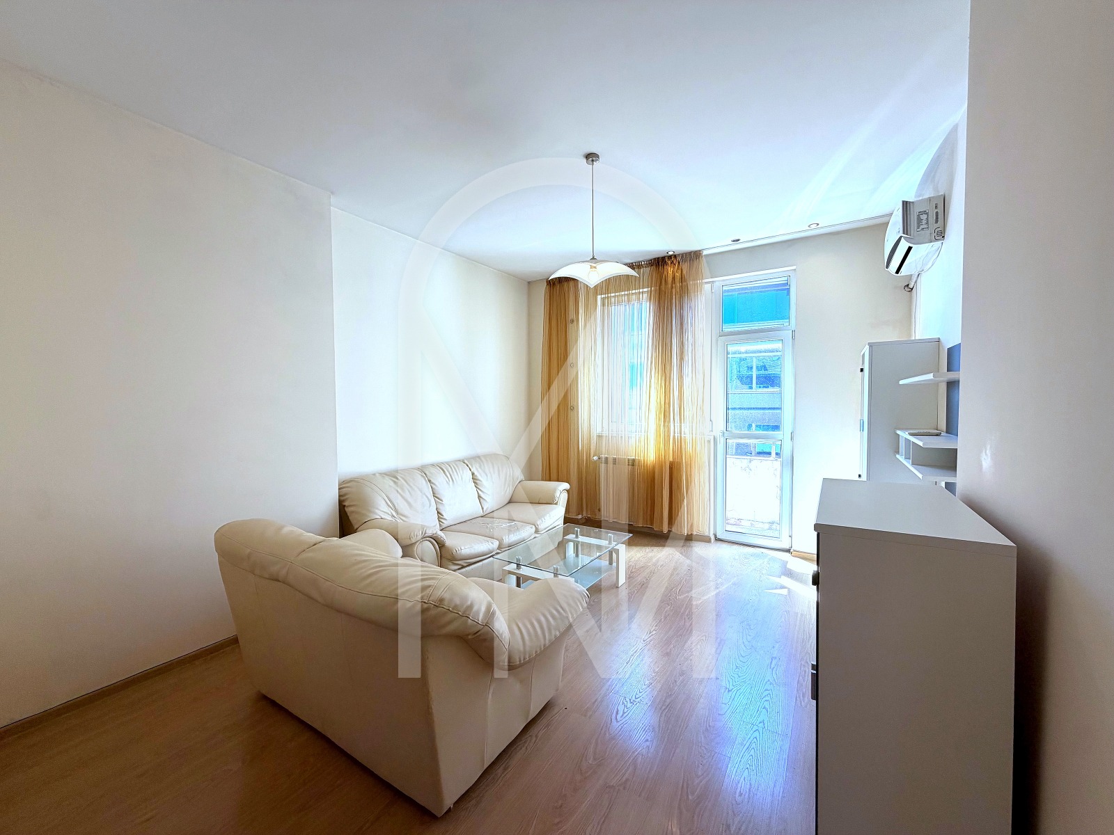 Продава 2-СТАЕН, гр. София, Център, снимка 2 - Апартаменти - 56127309