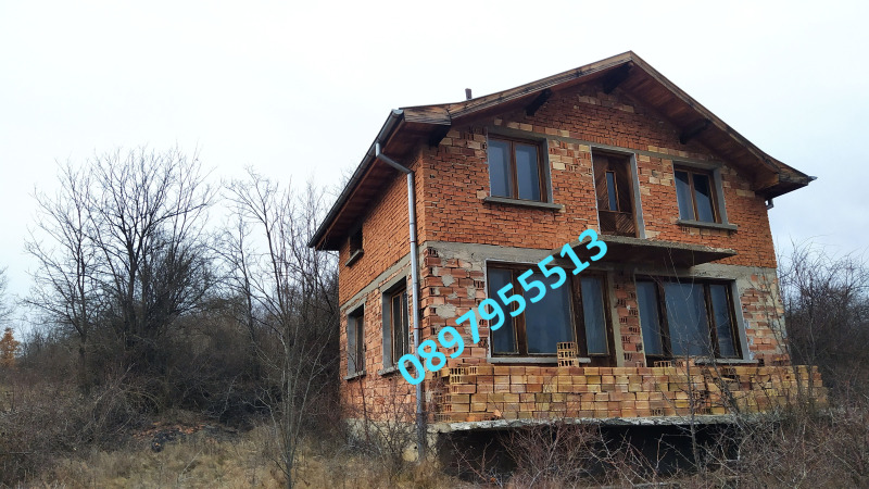 Продава КЪЩА в област Перник, с. Лобош - 90 кв.м / 40 000 € » 78 233.20 лв.