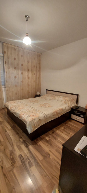 1 Schlafzimmer Scheleznik - zentar, Stara Zagora 1