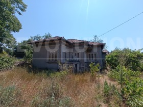Casa Kardam, região Dobrich