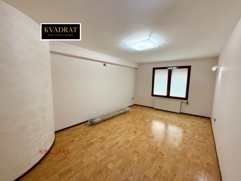 Satılık  3+ yatak odası Sofia , Knyajevo , 330 metrekare | 53546473 - görüntü [13]