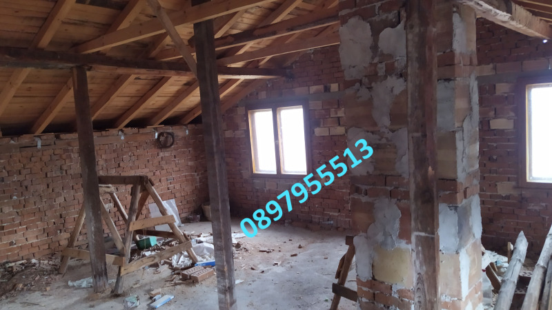 Продава КЪЩА, с. Лобош, област Перник, снимка 11 - Къщи - 53527738