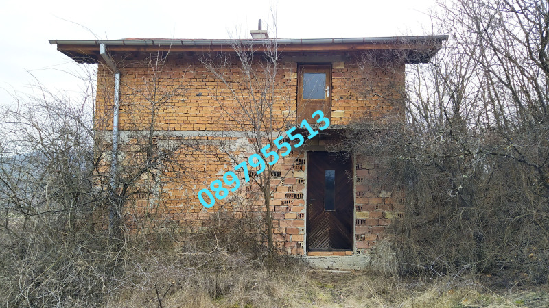 Продава КЪЩА, с. Лобош, област Перник, снимка 4 - Къщи - 53527738