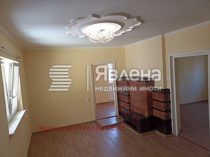 Продава 4-СТАЕН, гр. София, Център, снимка 6 - Апартаменти - 53195711