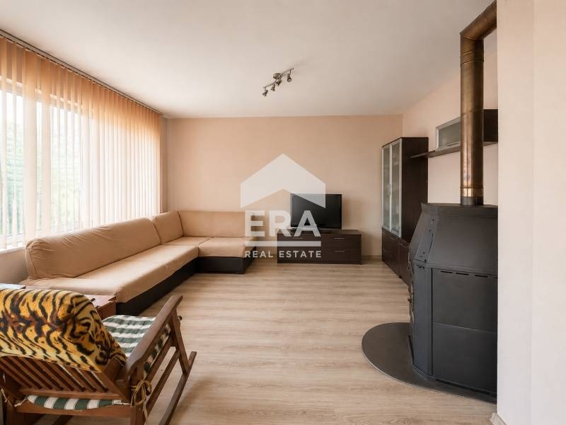 Продава КЪЩА, гр. Варна, Виница