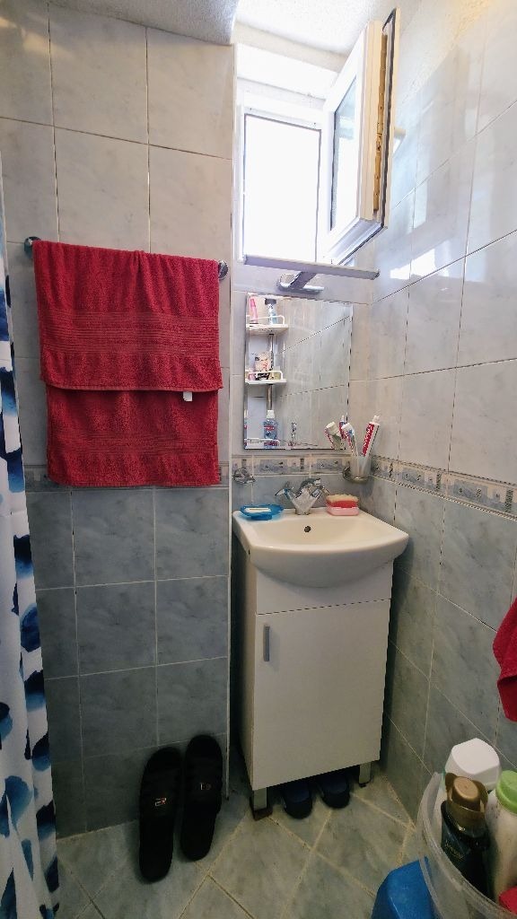 Продава ВИЛА, с. Кладница, област Перник, снимка 11 - Вили - 56168218
