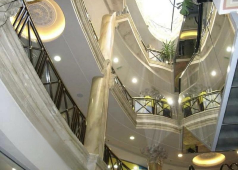 Продава МАГАЗИН, гр. Пловдив, Център, снимка 6 - Магазини - 53002099