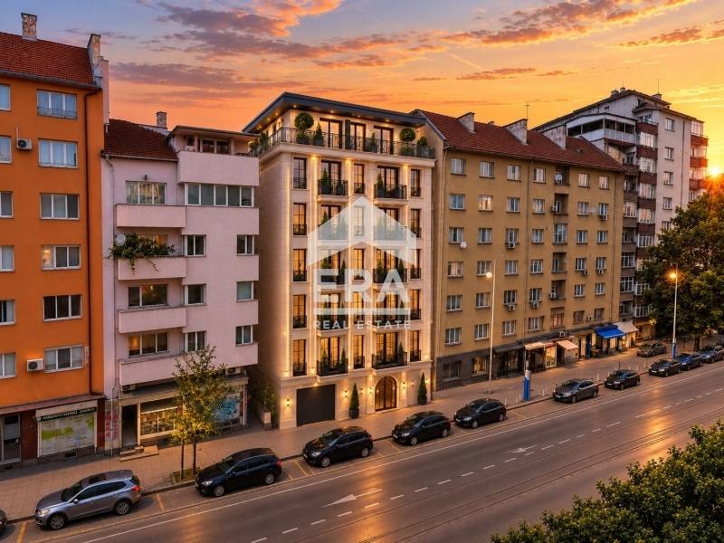 Продава ПАРЦЕЛ, гр. София, Център