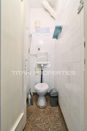 2 camere da letto Tsentar, Sofia 13