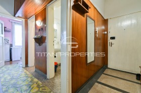 2 camere da letto Tsentar, Sofia 12