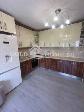 2 slaapkamers Mladezjki Chalm, Plovdiv 2