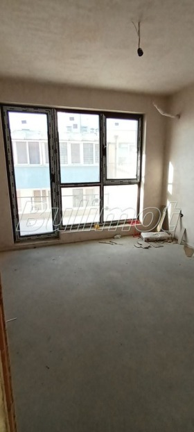 2 bedroom Briz, Varna 3